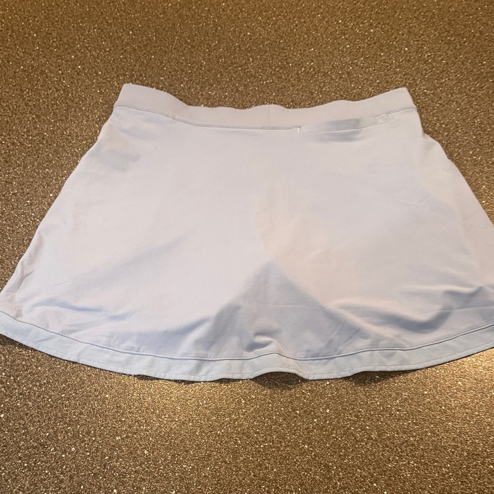 Women’s Peter Millar Sky Blue Golf Skort - size Large - Picture 4 of 6